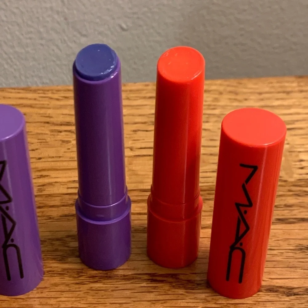 (2) M.A.C Squirt Plumping Gloss Stick VIOLET BETA HEAT SENSOR *USED* Set Purple